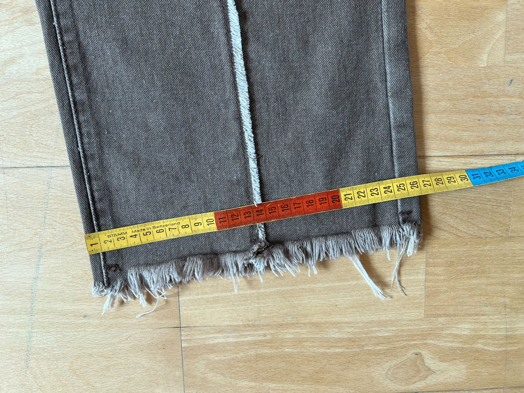 Jeans: SUMWON Jeans, Gr. 29, Braun, NEU – Nuovo e nell'imballaggio originale da Worb venduto da farben20zauber 8