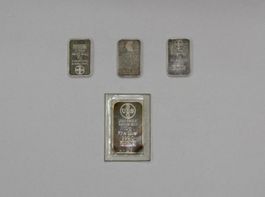 3 x 5 und 1 x 10 Gramm Silberbarren