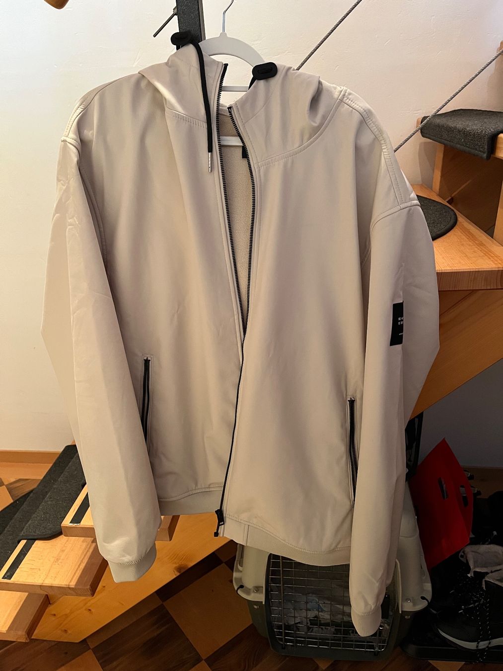 Jacken: Jack&Jones Kapuzenjacke – Gebraucht aus Engelberg von quequotl
