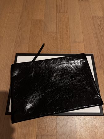 Allsaints Clutch / last price