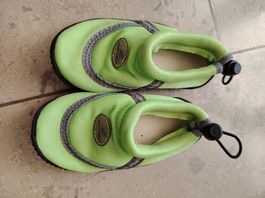 Badeschuhe Gr 23