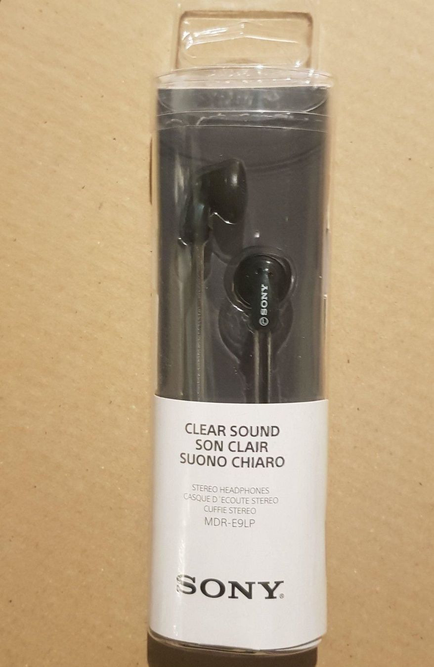 Sony Cuffie: Sony MDR-E9LP  -  Klinke 3.5mm 1 x – Nuovo e nell'imballaggio originale da Zürich venduto da Avd