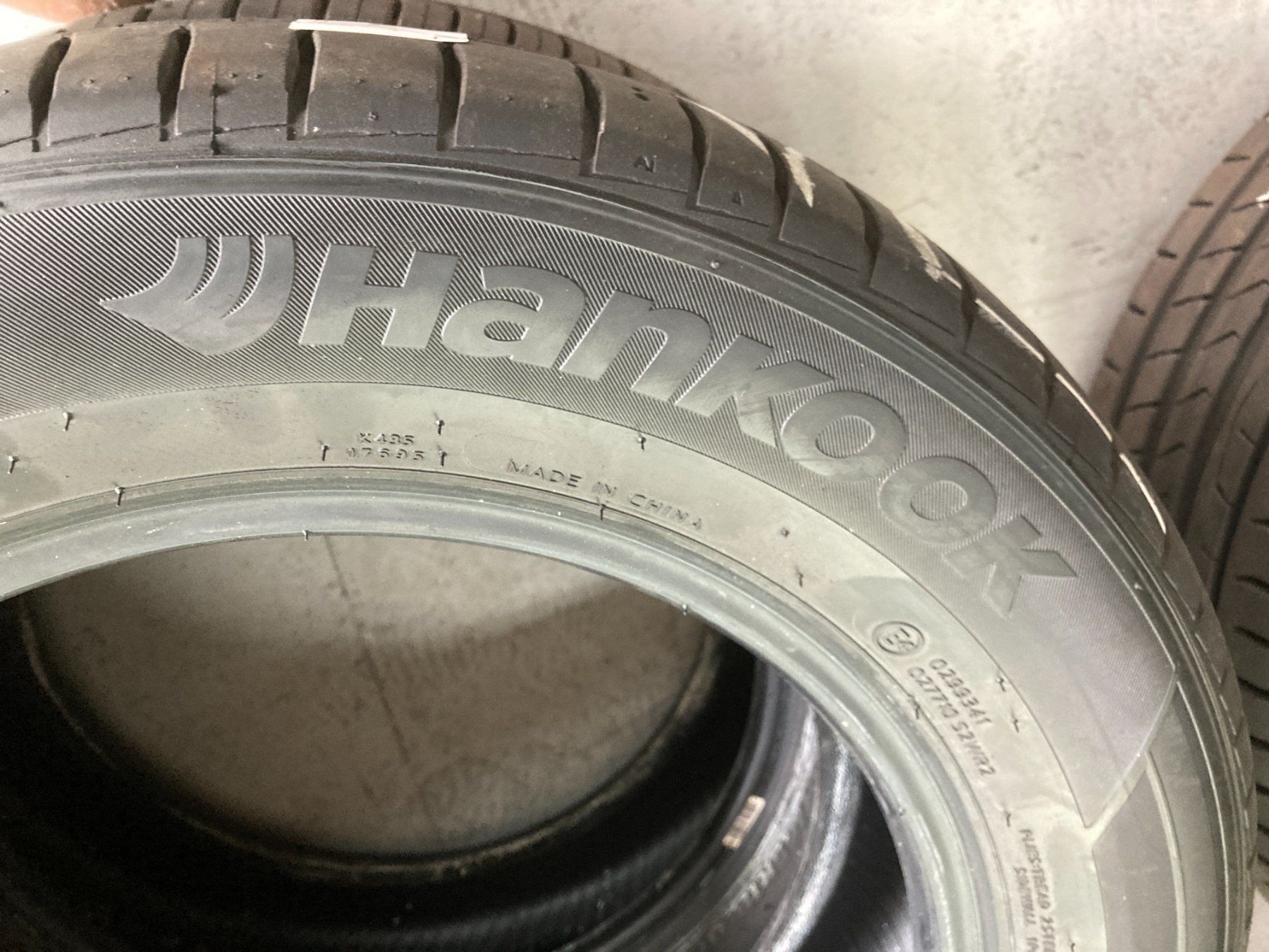 Hankook Pneumatici & Ruote complete: 185/65R15 Sommerpneu Hankook – Usato da Cham venduto da Cham6332 3