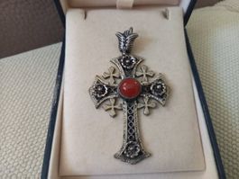 Wunderschöner antiker Silber Kreuz Anhänger mit Karneol