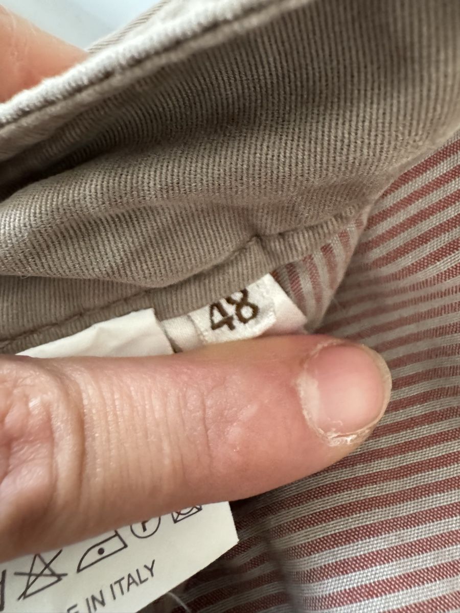 Brunello Cucinelli Pantaloni: Brunello Cucinelli beige Hose – Usato da Zürich venduto da di_archive 5