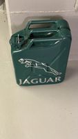 Jaguar Jerrycan, British racing green 