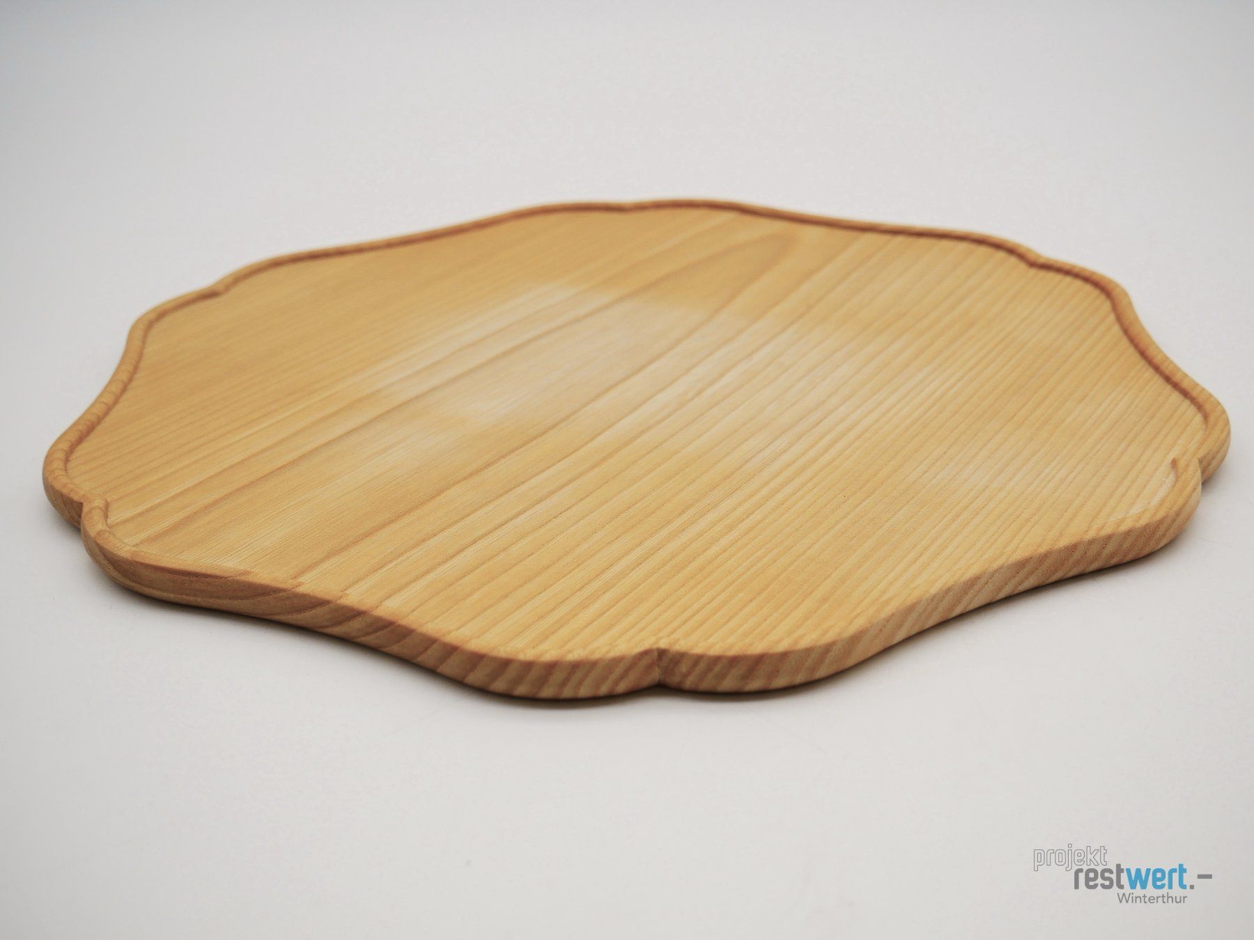 Piatti di portata: Dekorative Holzbrett-Anrichteplatte 30cm – Usato da Winterthur venduto da Restwert_Winterthur 1