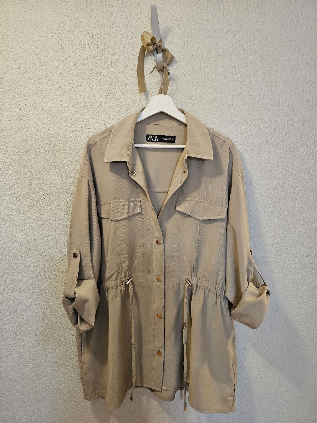 Zara Giacche: ZARA Hemdbluse-Jacke Beige Gr. XL – Usato da Bern venduto da Oscarella 3