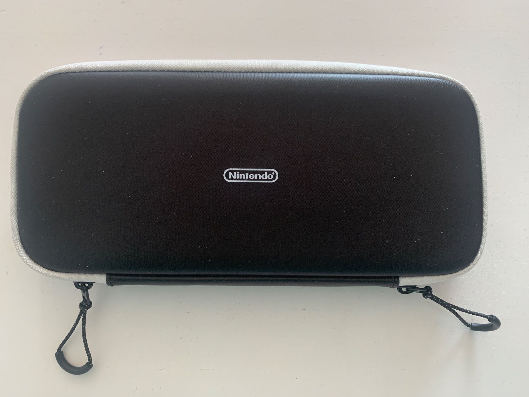 Nintendo Custodie protettive: Nintendo Switch Tasche - Top Zustand - Super Preis! – Usato da Bonstetten venduto da cerberusdvd