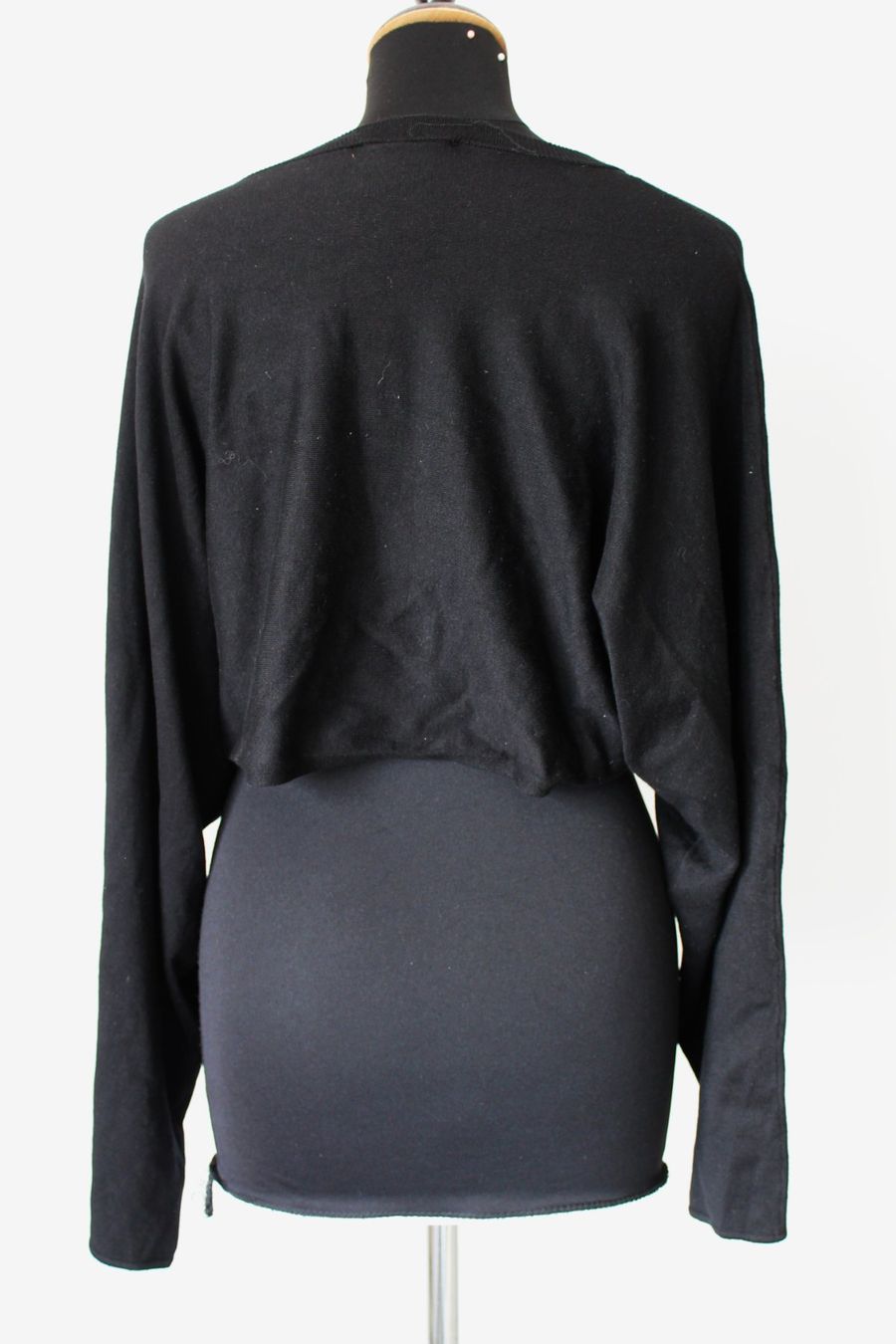 Desigual Maglioni & Felpe: Pullover court DESIGUAL taille L – Usato da Chez-le-Bart venduto da jasse 1