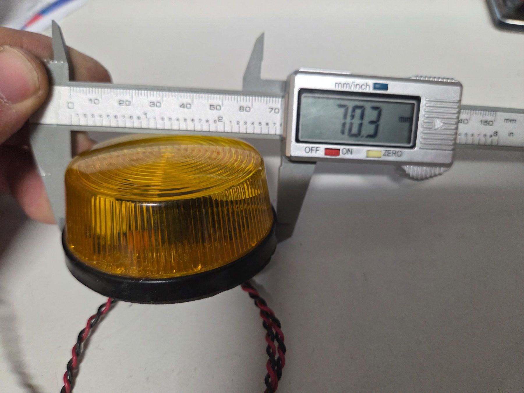 Lampade: Blinker d70mm h30mm bernstein orange blinker 12v 70 – Usato da Zürich venduto da Alibaba1234 2