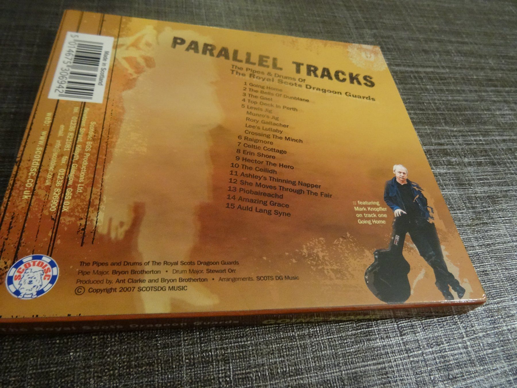 CD: Parallel Tracks - The Royal Scots Dragoon Guards CD – Usato da Olten venduto da Disc-Ausverkauf 1