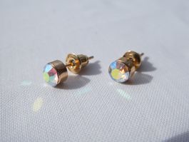Ohrstecker mit irisierender Zirkonie, Modeschmuck / NEU
