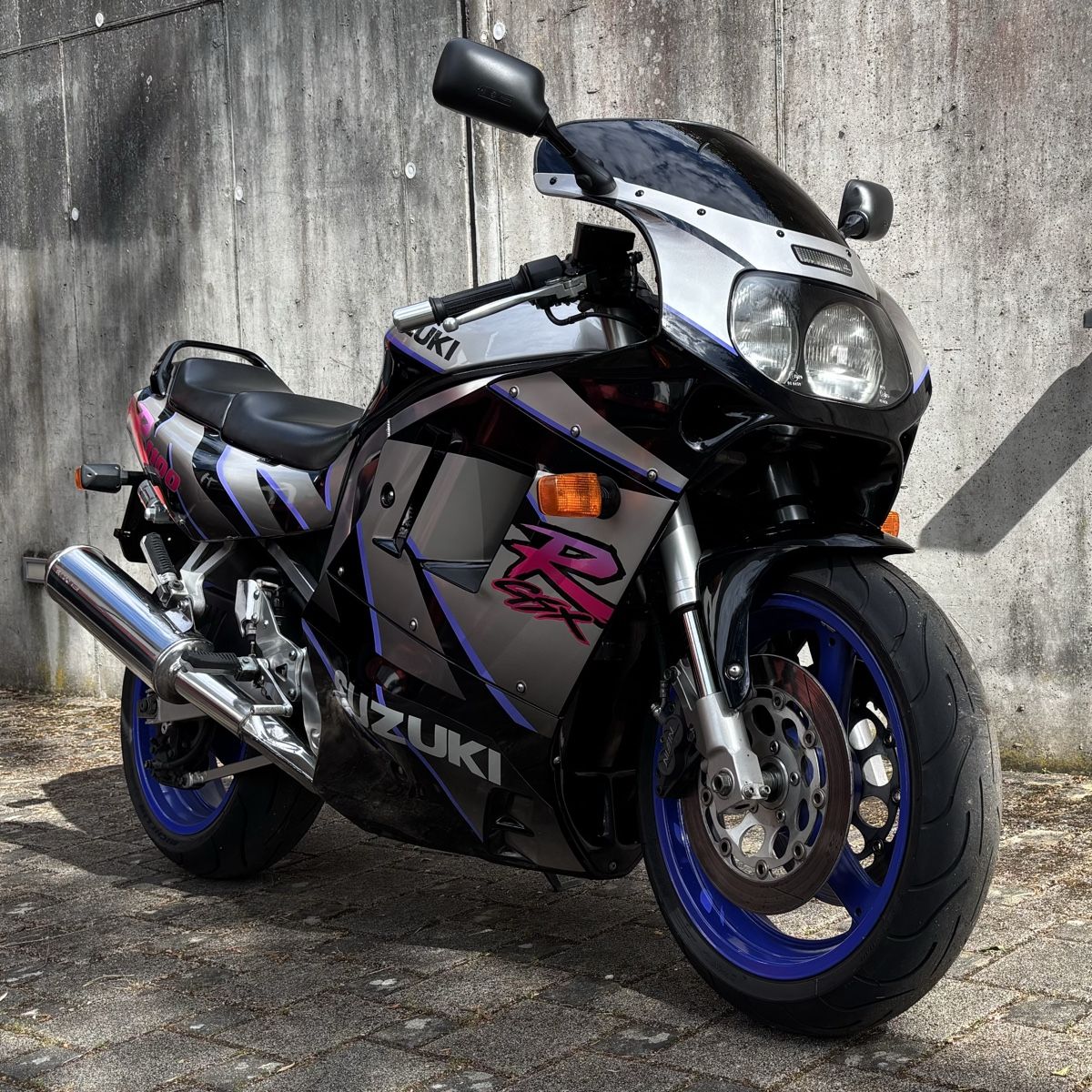 Suzuki Strada: Suzuki GSX-R 1100 1993 – Usato da Wahlen b. Laufen venduto da budo4242 7