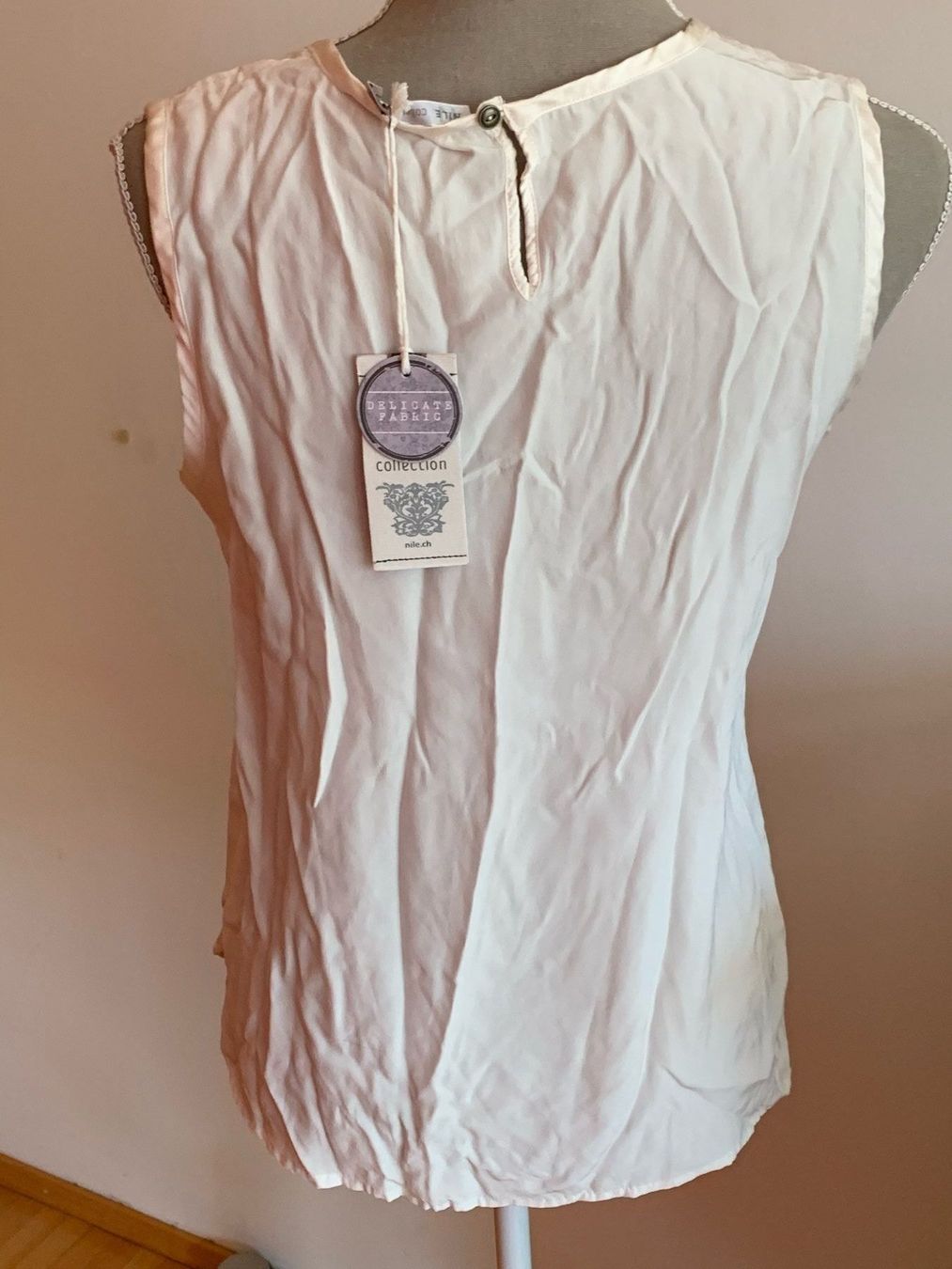 Nile Top: NILE Seidentop Traumdetails Grösse S ***NEU*** – Nuovo e nell'imballaggio originale da Meiringen venduto da magnooliaa 1