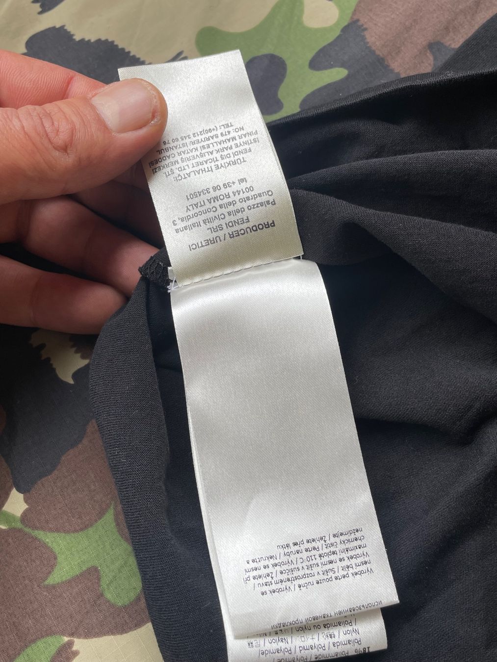 Fendi T-Shirts: Fendi T-Shirt Sz L – Gebraucht aus Zürich von le_souk 4
