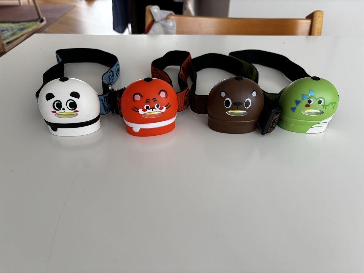 Lampade: 4 Kinder Stirnlampen Set - neu – Nuovo (secondo la descrizione) da Hinterkappelen venduto da Bari1988