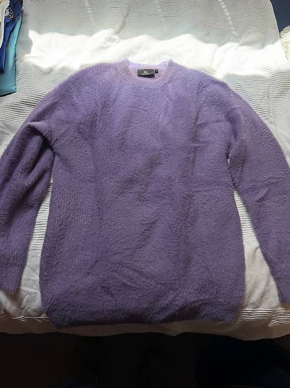 Maglioni & Felpe: C&A relaxed fit sweater – Usato da Geuensee venduto da mar_ld75