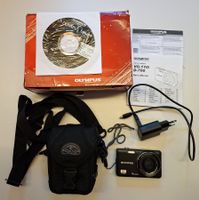 Olympus D-700, 12,0 MP Digitalkamera, schwarz, mit 4-fach op