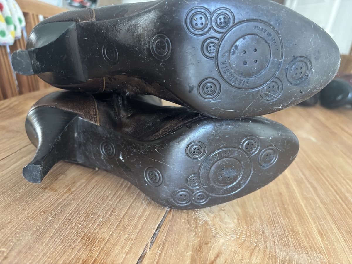 Vic Matié Scarpe da donna: VIC MATIÉ Lederstiefel – Usato da Basel venduto da ChezMarilyn 5