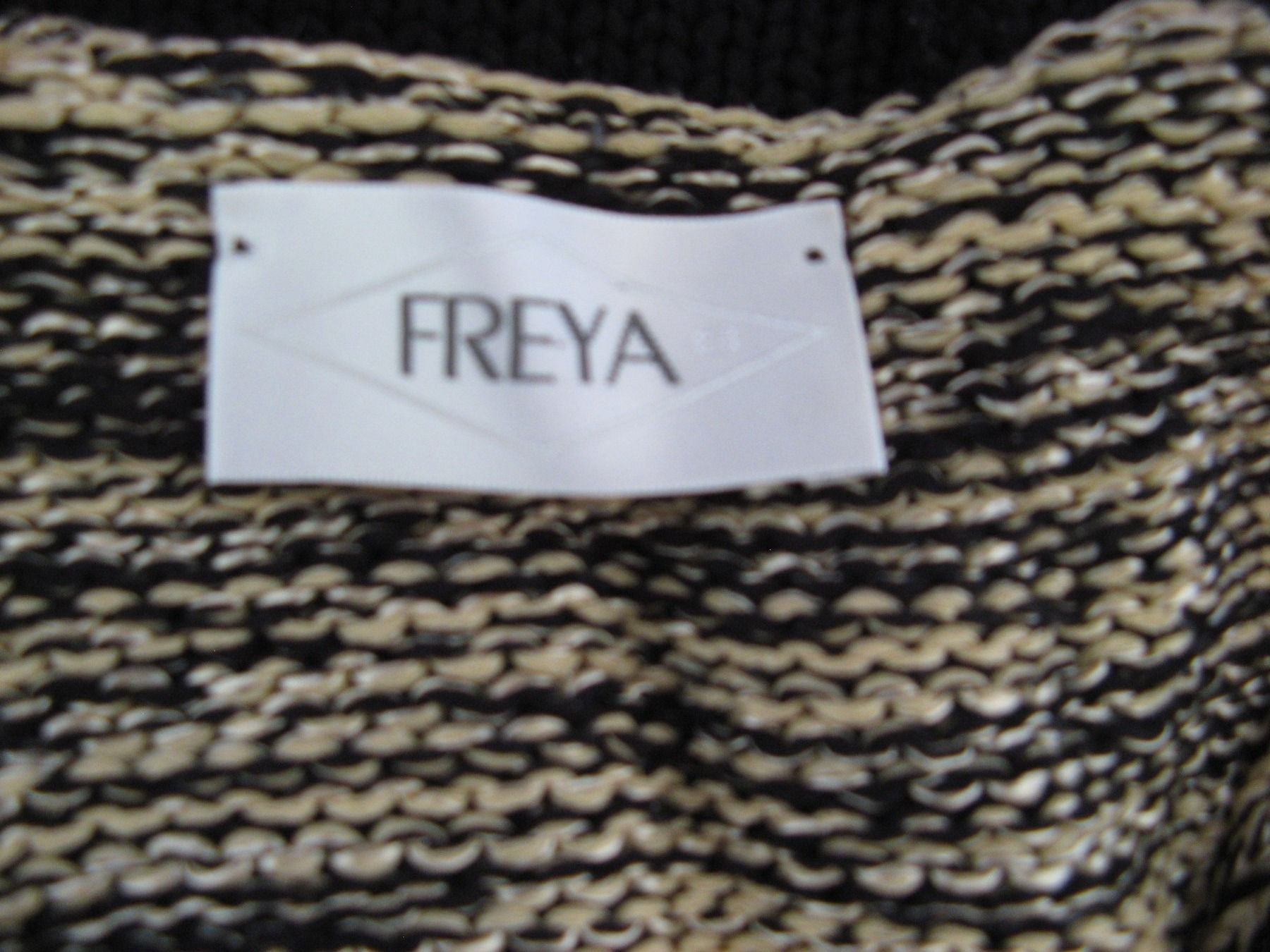Pulls & Sweat-shirts: Freya Pulli  kurzarm Gr. 42 – D'occasion à Zürich par apil 4