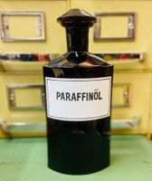 Schöne antike Flasche aus alter Apotheke