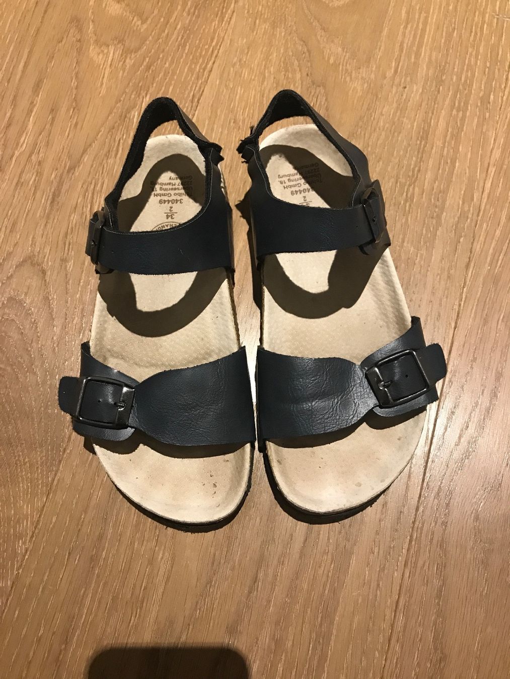 Scarpe da uomo: Tchibo Sandale Gr. 34 – Usato da Affoltern am Albis venduto da variablend
