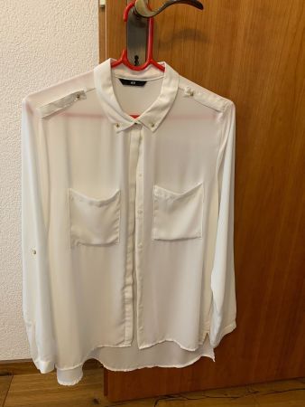 Bluse Farbe Weiss, Grösse 38, Neuwertig