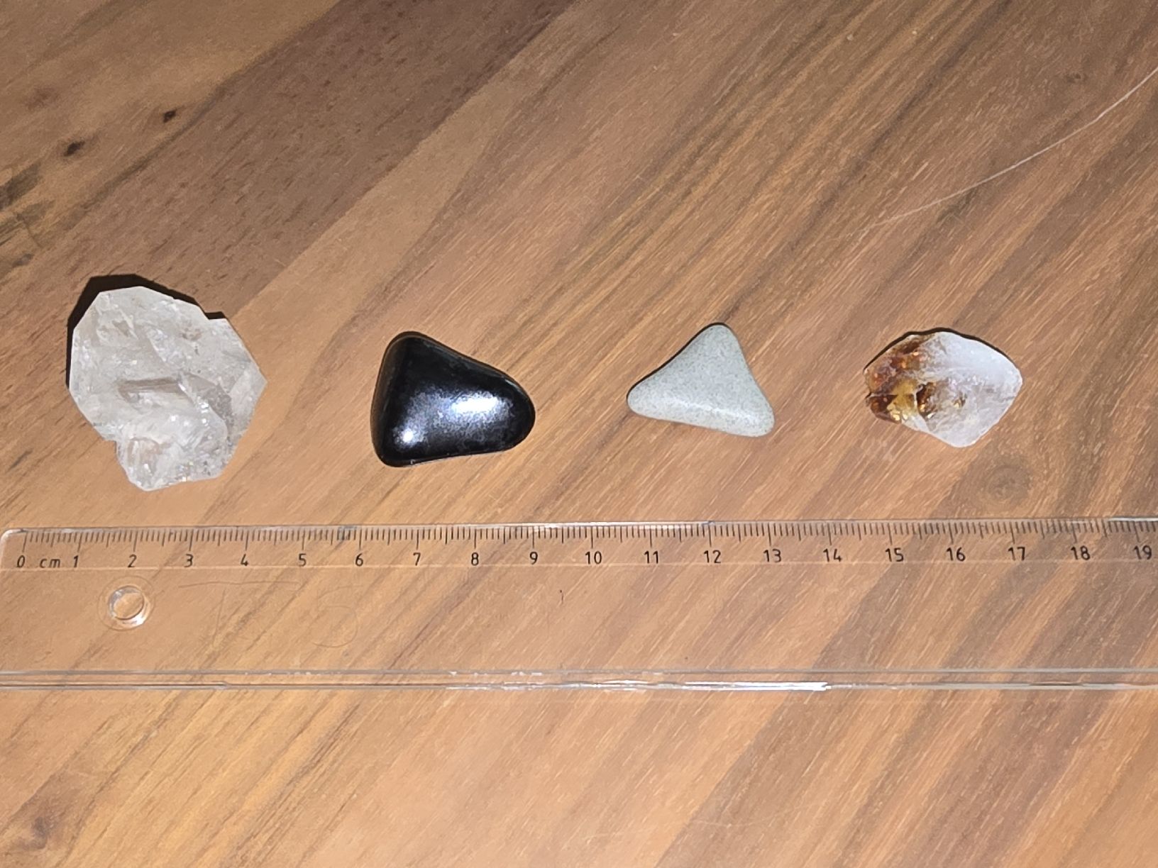 Mineralien & Heilsteine: Schöne Mineralien-Sammlung / Deko-Steine – Gebraucht aus Bern von Aemtseege 5