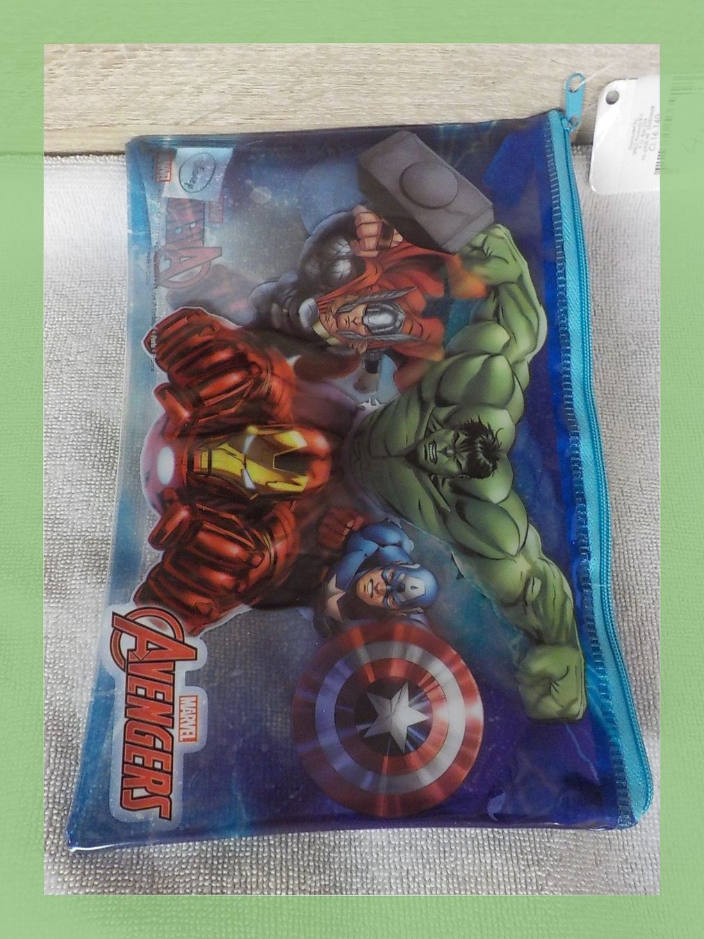 Astucci : Avengers Mäppli Federmäppchen Reissverschluss Etui Comic – Nuovo (secondo la descrizione) da Bülach venduto da Freieck 3