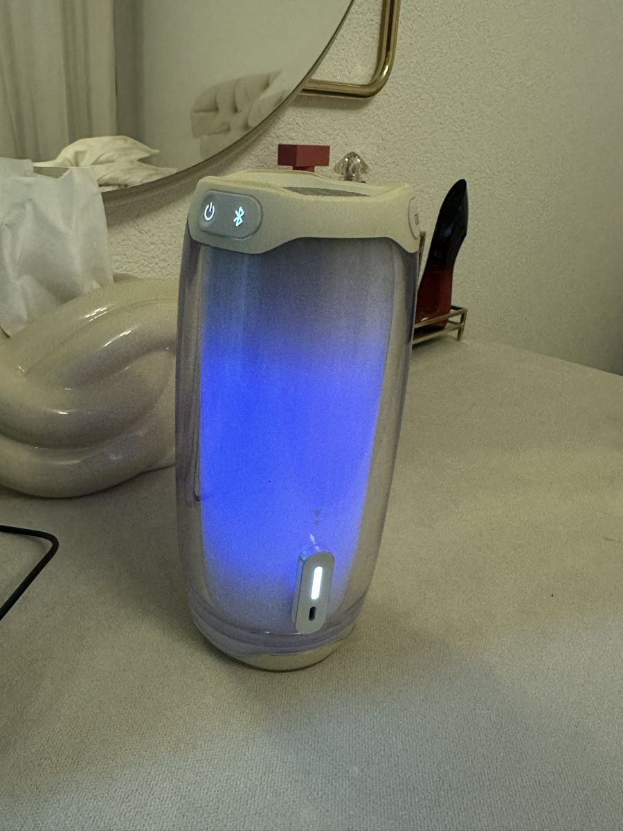 JBL Casse acustiche: JBL Pulse 4 Enceinte Bluetooth Portable avec Éclairage LED – Usato da Brügg BE venduto da haj_9zhk 7