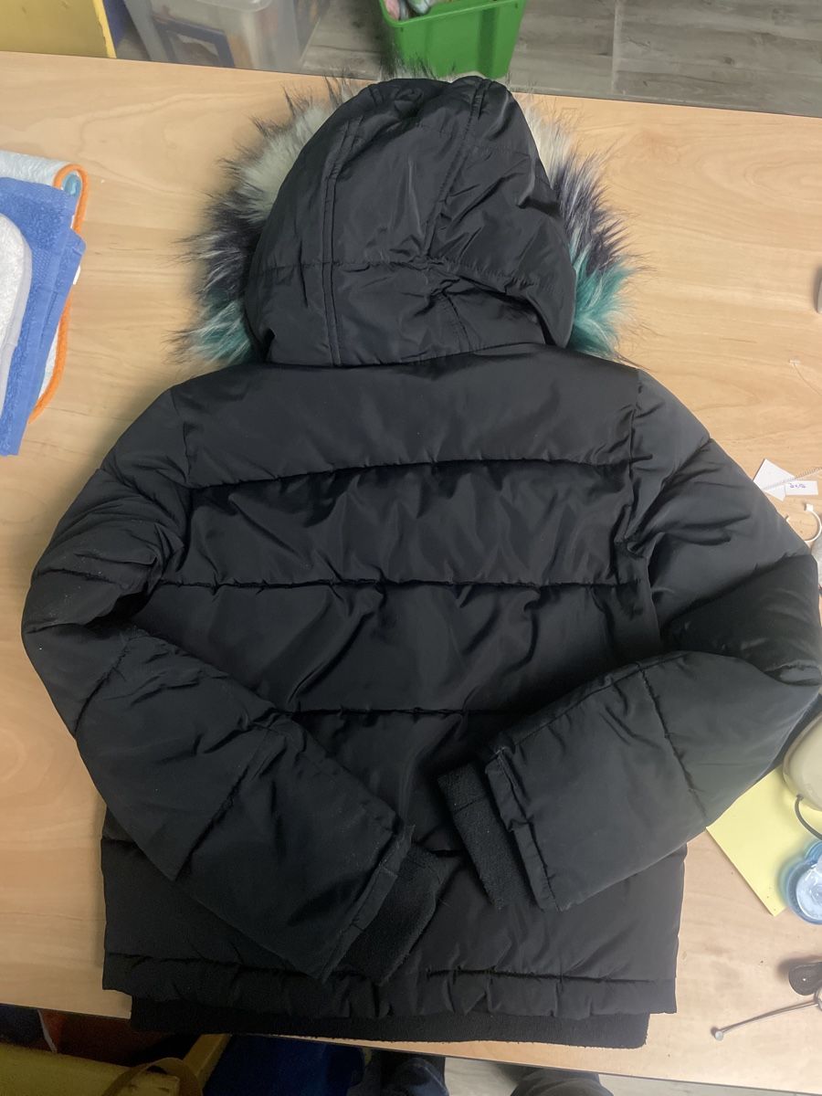 C&A Jacken & Mäntel: Schwarze C&A Winterjacke Gr.140 – Gebraucht aus Obergerlafingen von cabo4 3