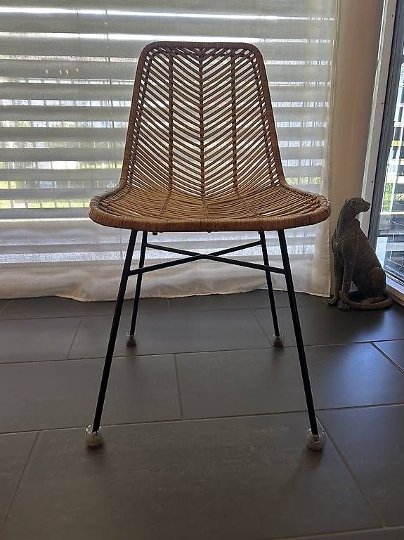 Sedie: 4 Stühle  Rattan / Korbgeflecht mit Metallgestell – Usato da Pfäffikon SZ venduto da andi_dru 1