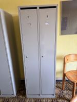 Spind Metall grau  