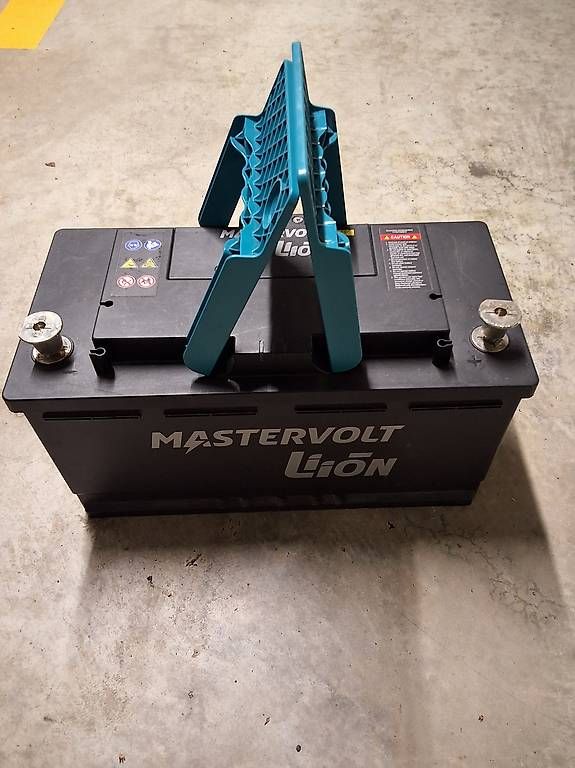 Batterie: Mastervolt MLI Ultra 12/1200 – Usato da Windisch venduto da africa-dave 1
