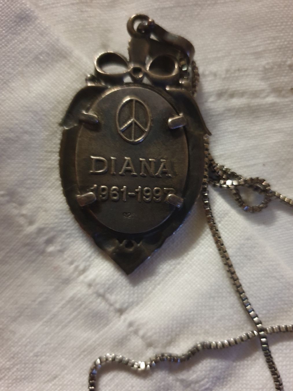 Ketten: Halskette retro Pronzessin Diana silber – Gebraucht aus Rebstein von AntikesundKrempel 1