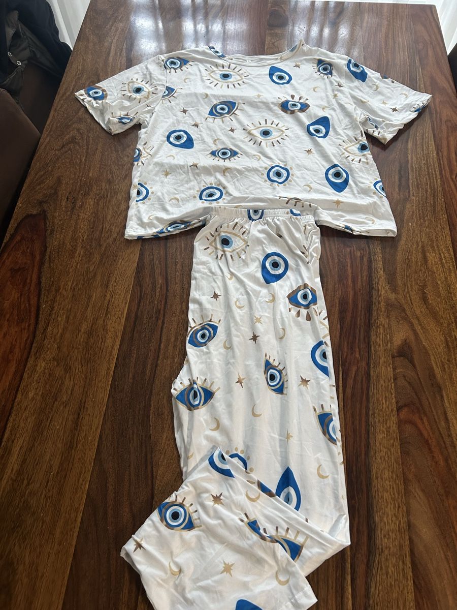 Negligees & Pyjamas: Damen Pyjama mit "Evil Eye" Grösse L, Neu ! – Neu und originalverpackt aus Zürich von Nutla 3