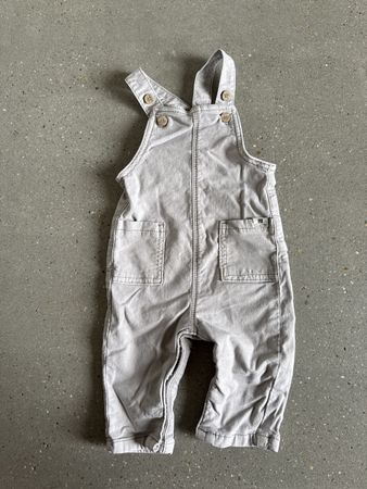 Baby Latzhose Babyface Grösse 68/6M grau guter Zustand
