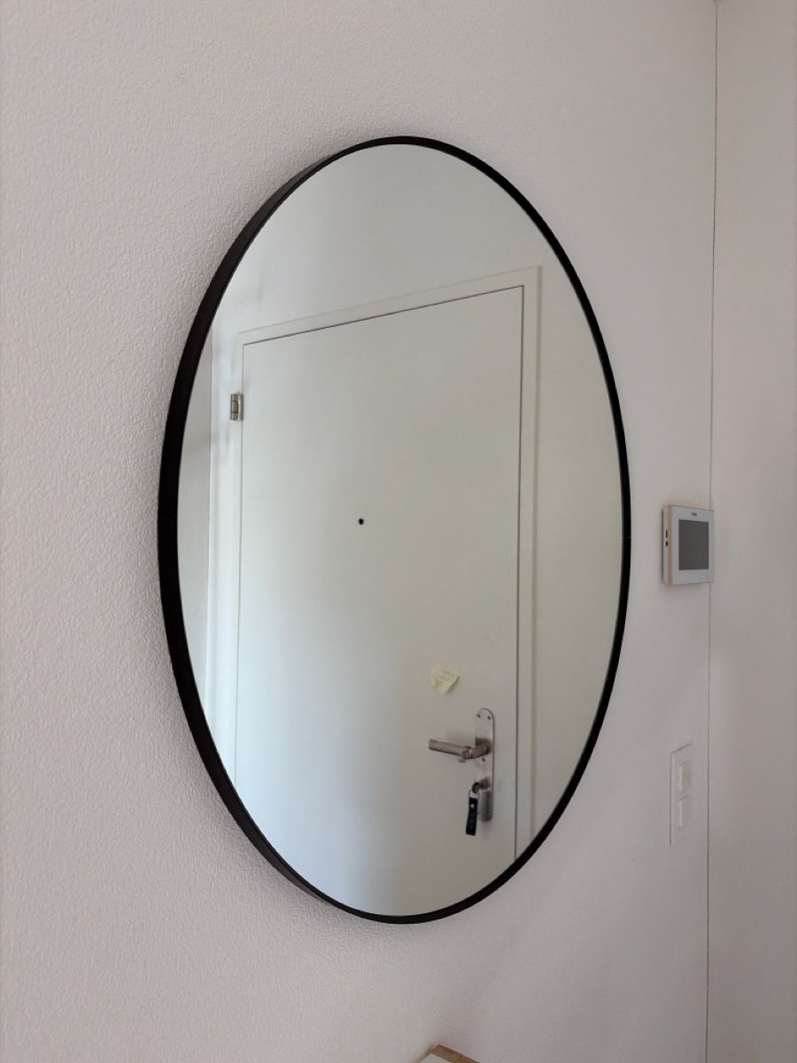 Ikea Miroirs: Oval mirror black frame good condition – D'occasion à Basel par den_5kvn 1