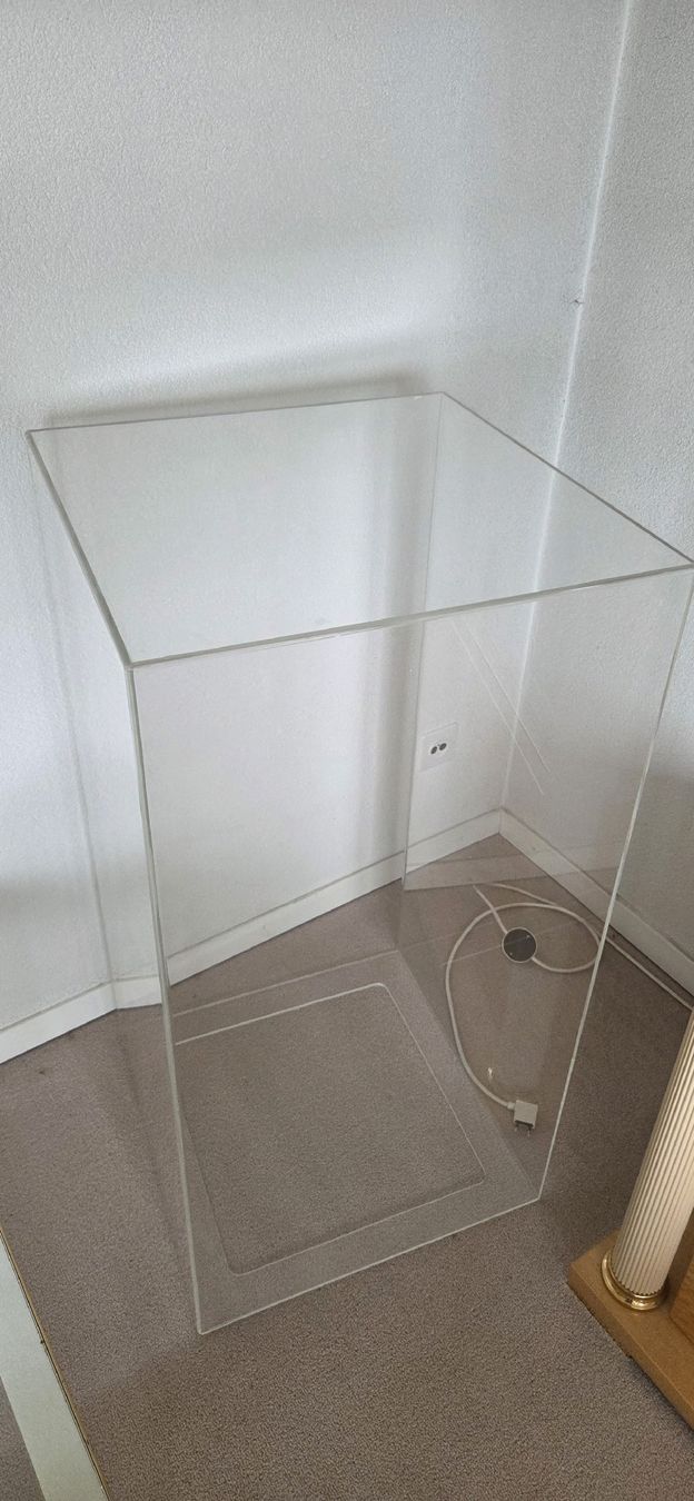 Bicchieri: Plexisglas Deko Kubus – Usato da Wädenswil venduto da Greatstuff