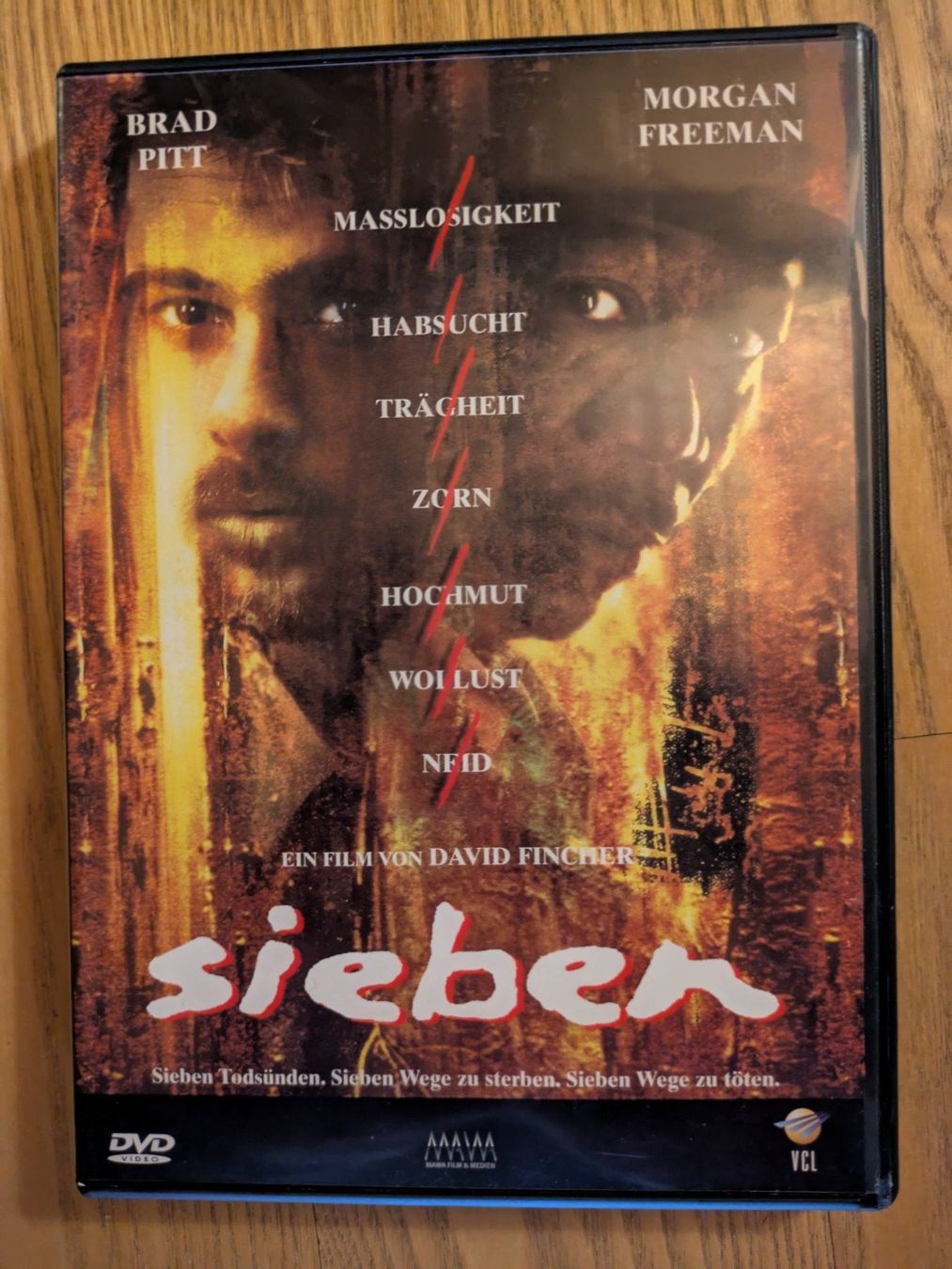 Alle DVDs: DVD: "Sieben" (mit Brad Pitt & Morgan Freeman) – Gebraucht aus Männedorf von Pacer19
