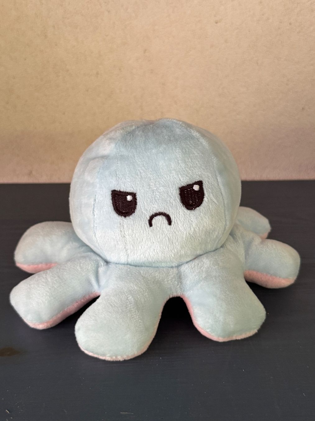 Giocattoli: Peluche pieuvre réversible rose/bleu – Nuovo (secondo la descrizione) da Jussy venduto da ali_6d7d 1