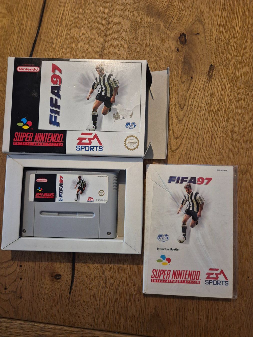 Nintendo Giochi: FIFA 97 SNES OVP – Usato da Pratteln venduto da RETRO1989 7
