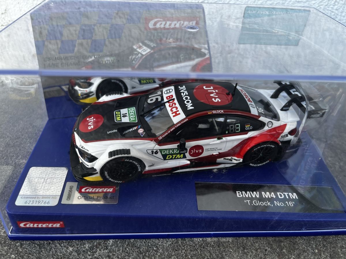 Carrera Modellini d'auto: Carrera Digital 132 BMW M4 DTM T.Glock – Nuovo e nell'imballaggio originale da Bern venduto da fotolog111 2