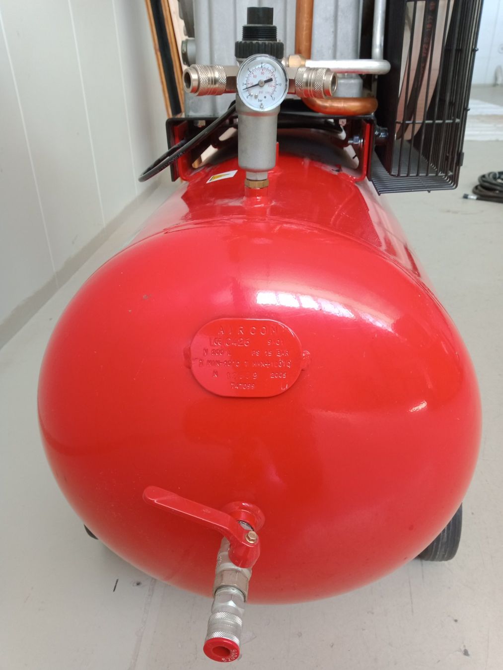 Kompressoren: 400Volt Pressluftkompressor 100Liter, 15Bar – Gebraucht aus Hittnau von inf_xt2h 1