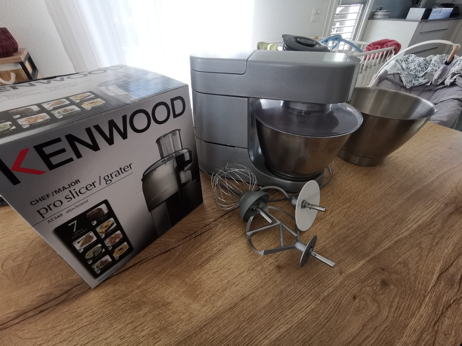 Kennwood Elettrodomestici da cucina: Kenwood Chef AT340 – Usato da Weggis venduto da Klausfeld 1