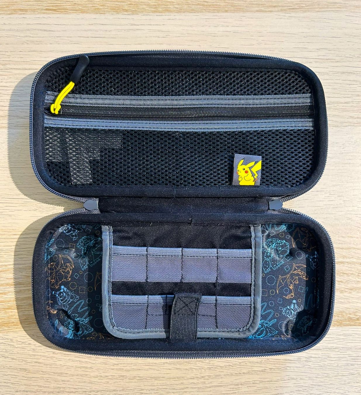 Nintendo Controller: Nintendo Switch Case Pokemon Pikachu – Usato da St. Gallen venduto da Alpine.Arcade 2