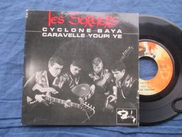 Les Sorciers EP Cyclone (beat groupe Suisse)