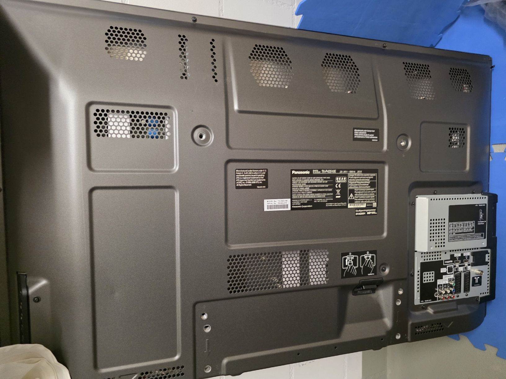 Panasonic Televisori: Panasonic TX-P42S10E Fernseher – Nuovo (secondo la descrizione) da Wallisellen venduto da Movey 2