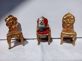 3 Goldene Barock Stühle davon1 mit Hund Sammler Puppenmöbel